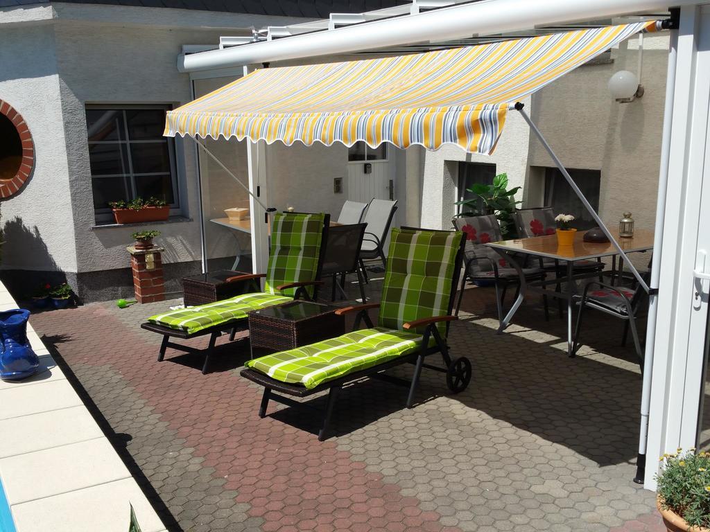 Pension Muench "Am Anger" Neuseusslitz Luaran gambar
